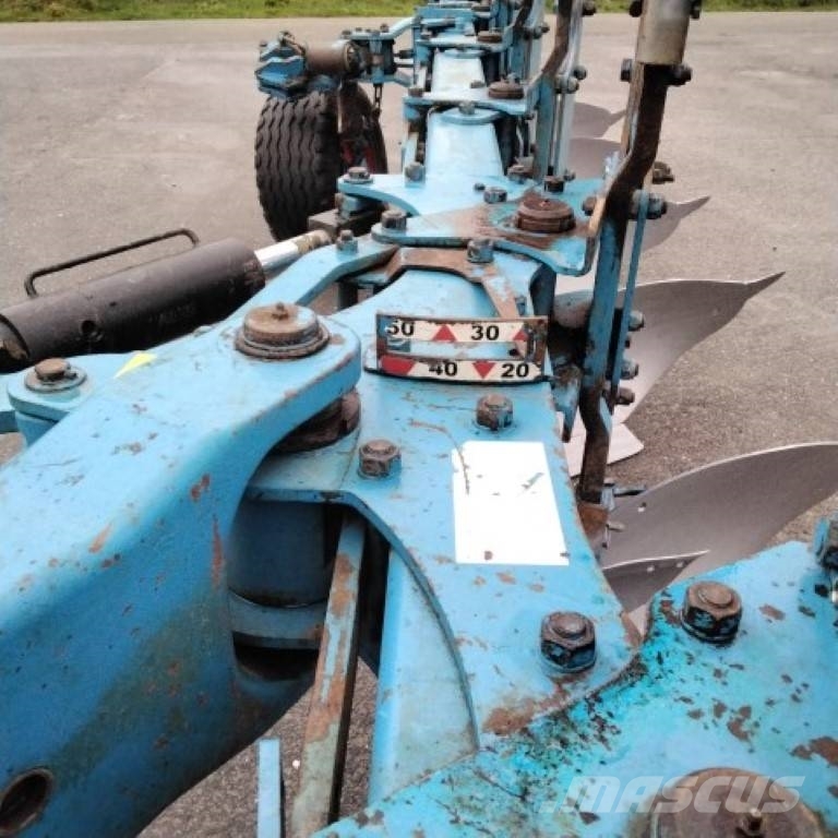 Lemken Vari-Opal 8 Charruas reversíveis
