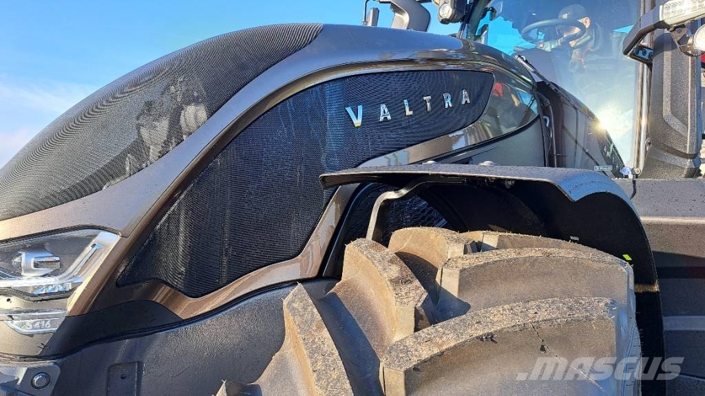 Valtra S 416 Traktori