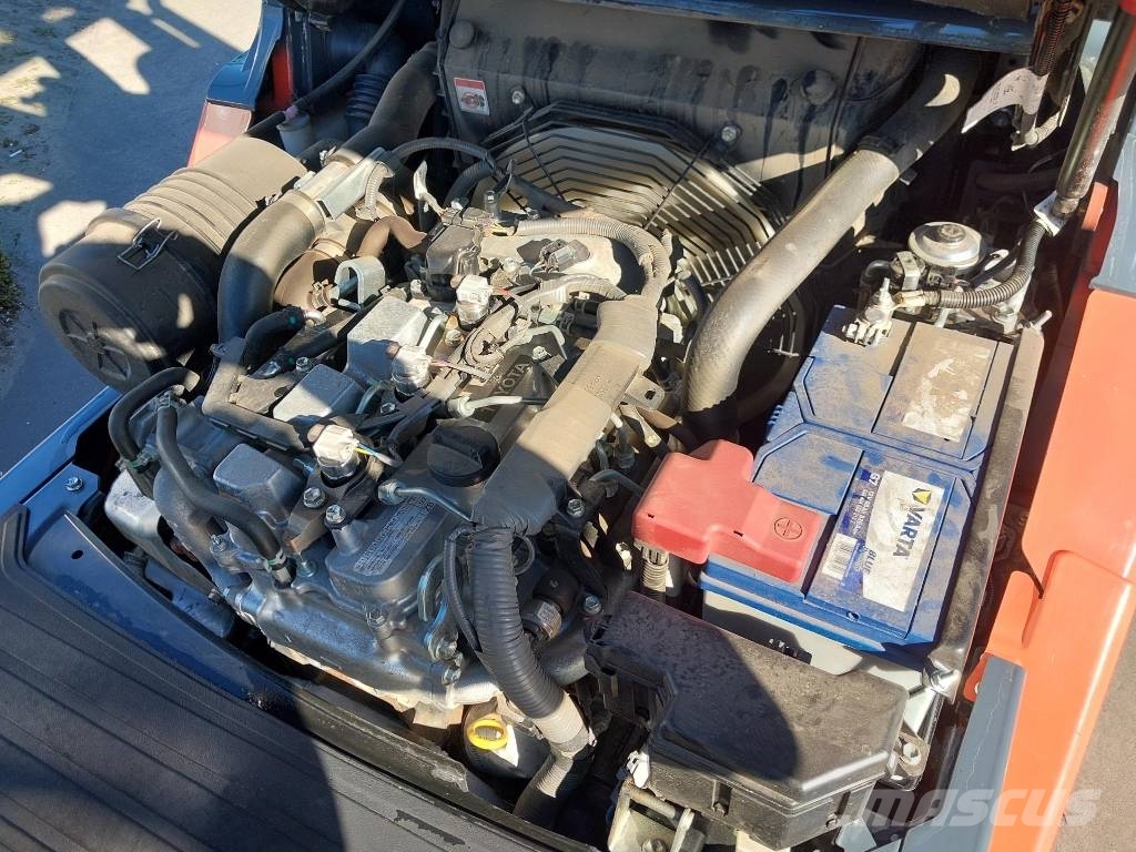 Toyota 52-8 FD F 25 Diesel forklifts