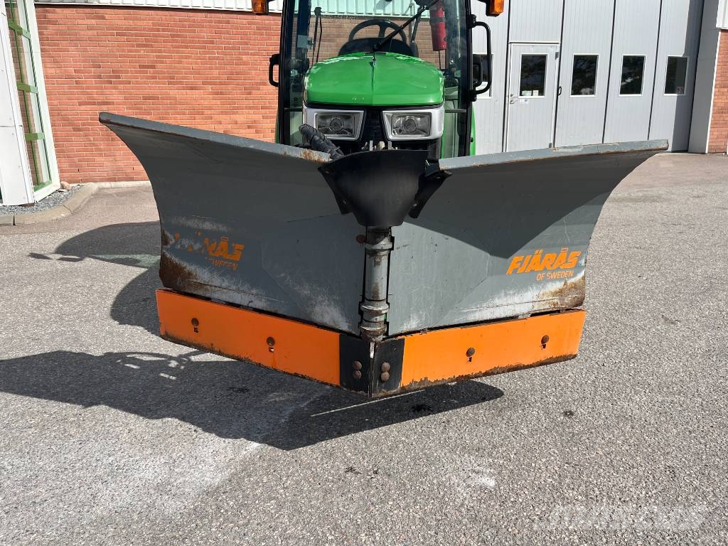 John Deere 3045 R Tractores compactos