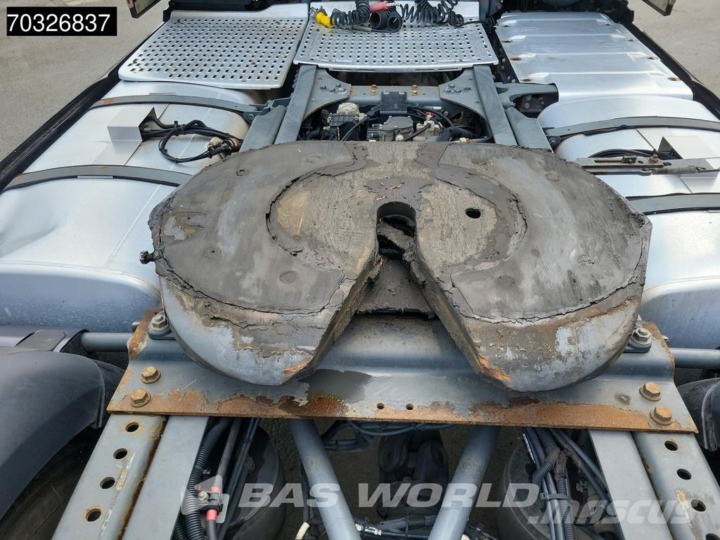 DAF XF 510 4X2 Retarder SSC 2x Tanks Standklima ACC Ni 曳引機組件