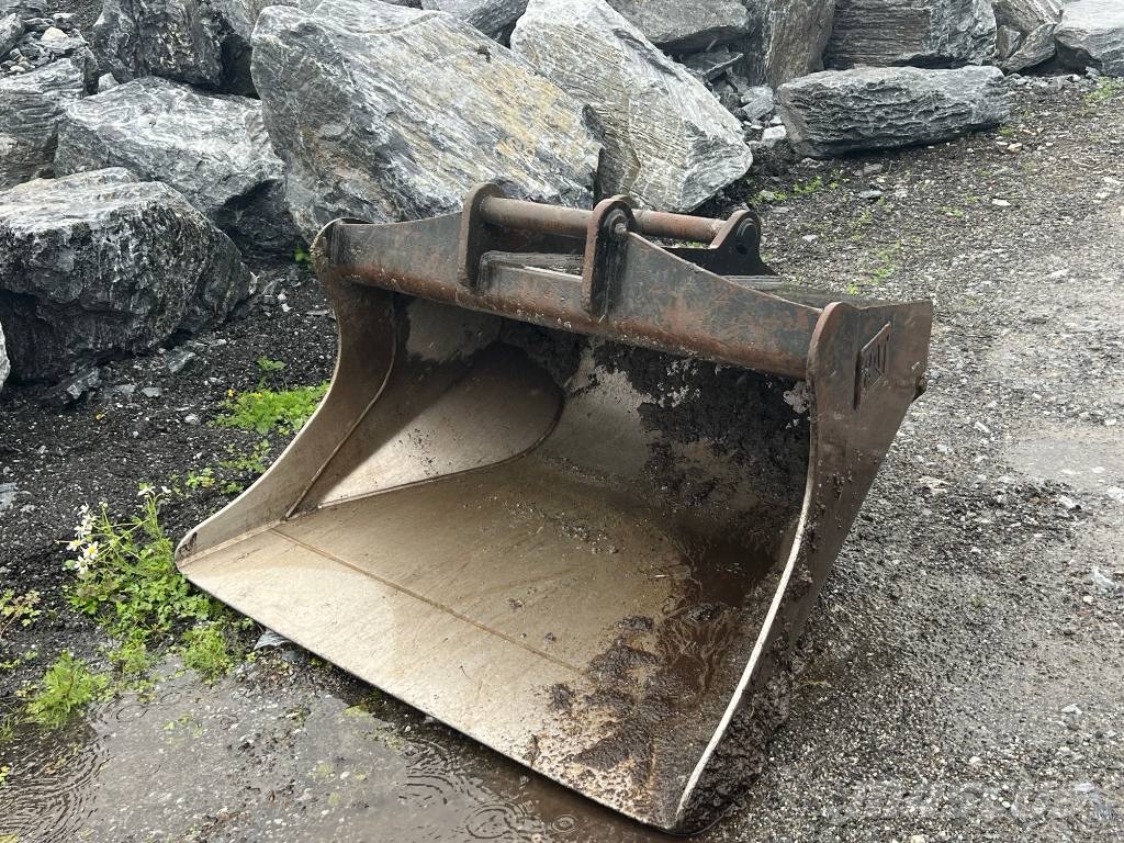 CAT M316 - 07 Wielgraafmachines