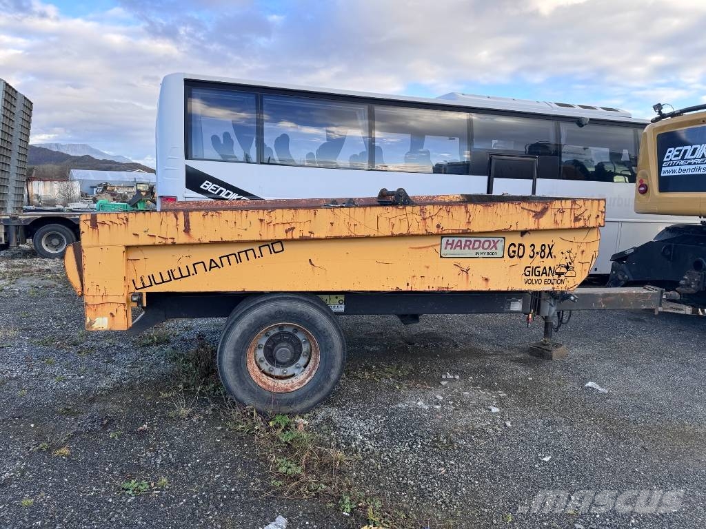 CAT M316 - 07 Pyöräkaivukoneet