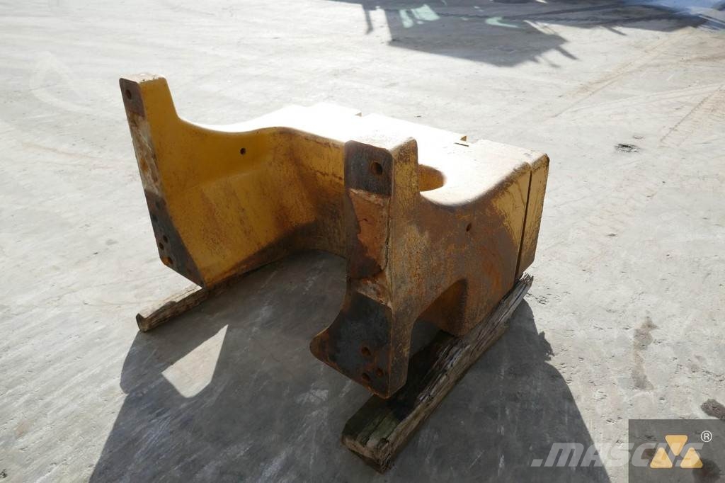 CAT D8T Counterweight Предни тежести