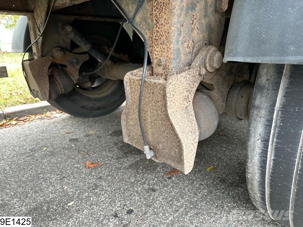 Fruehauf open laadbak Lifting axle Vlakke laadvloeren