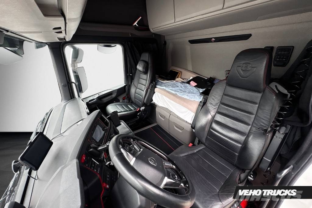 Scania R520 A 6X2 NB Hydraulik Тягачі