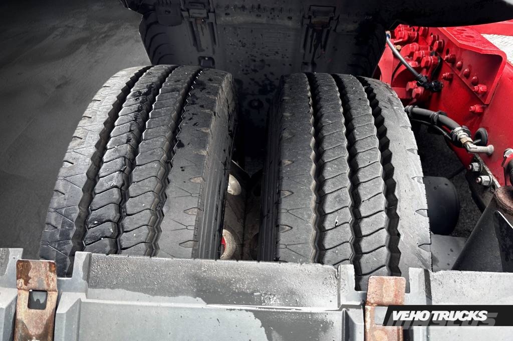 Scania R520 A 6X2 NB Hydraulik Тягачі