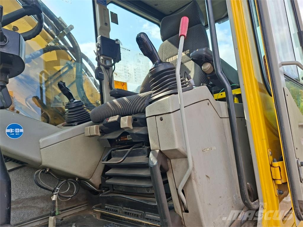 Liebherr A 900 C 4X4 Строительная техника - Другие