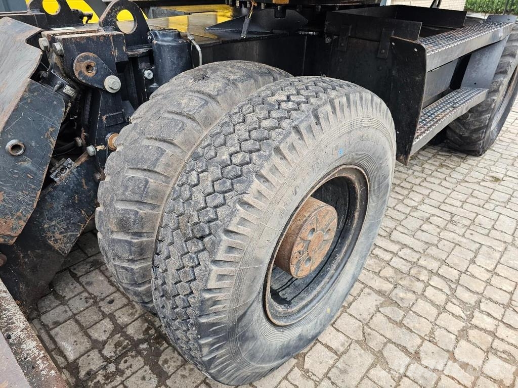 CAT M316D Ekskavatori uz riteņiem