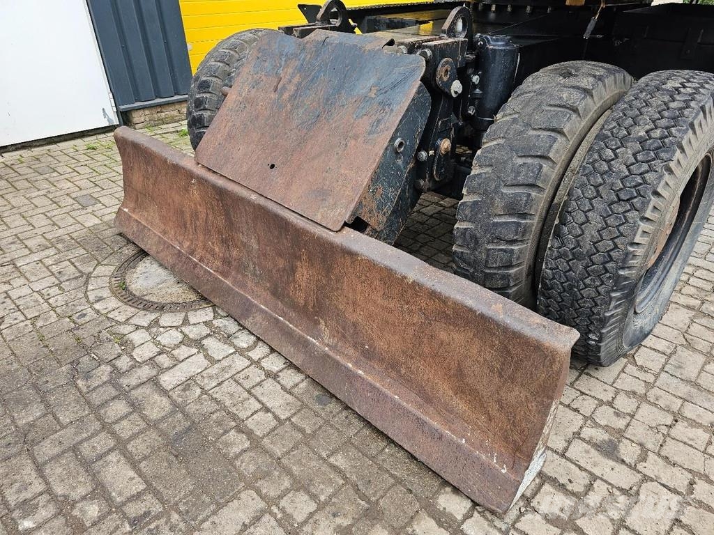 CAT M316D Ekskavatori uz riteņiem