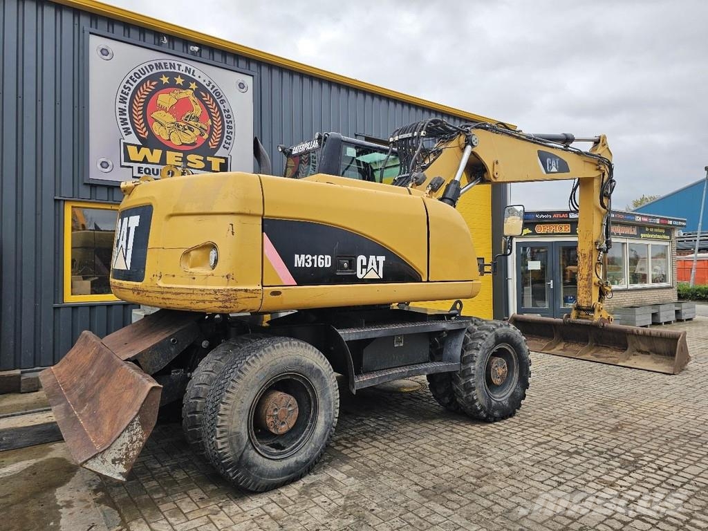 CAT M316D Ekskavatori uz riteņiem