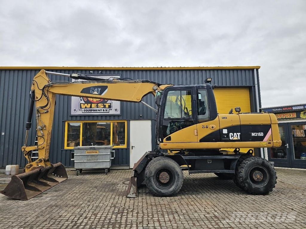 CAT M316D Ekskavatori uz riteņiem