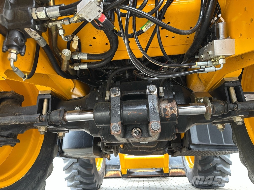 JCB 4 CX Joystic Backhoe loaders