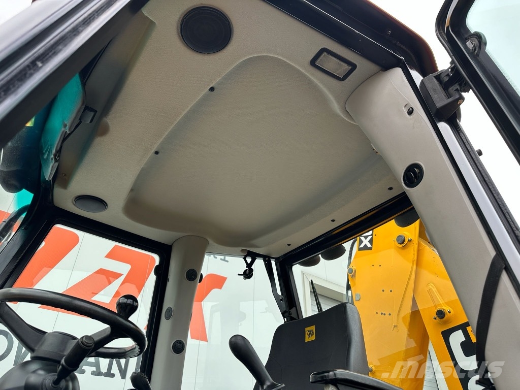 JCB 4 CX Joystic Backhoe loaders