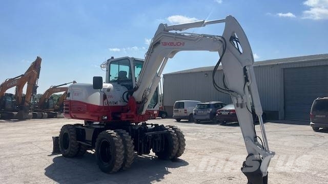 Takeuchi TB295W 轮式挖掘机