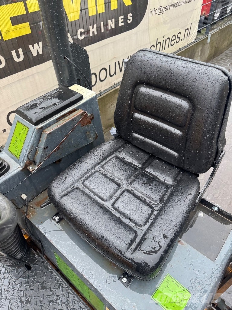 Terex Benford TV 1200 Катки тротуарные