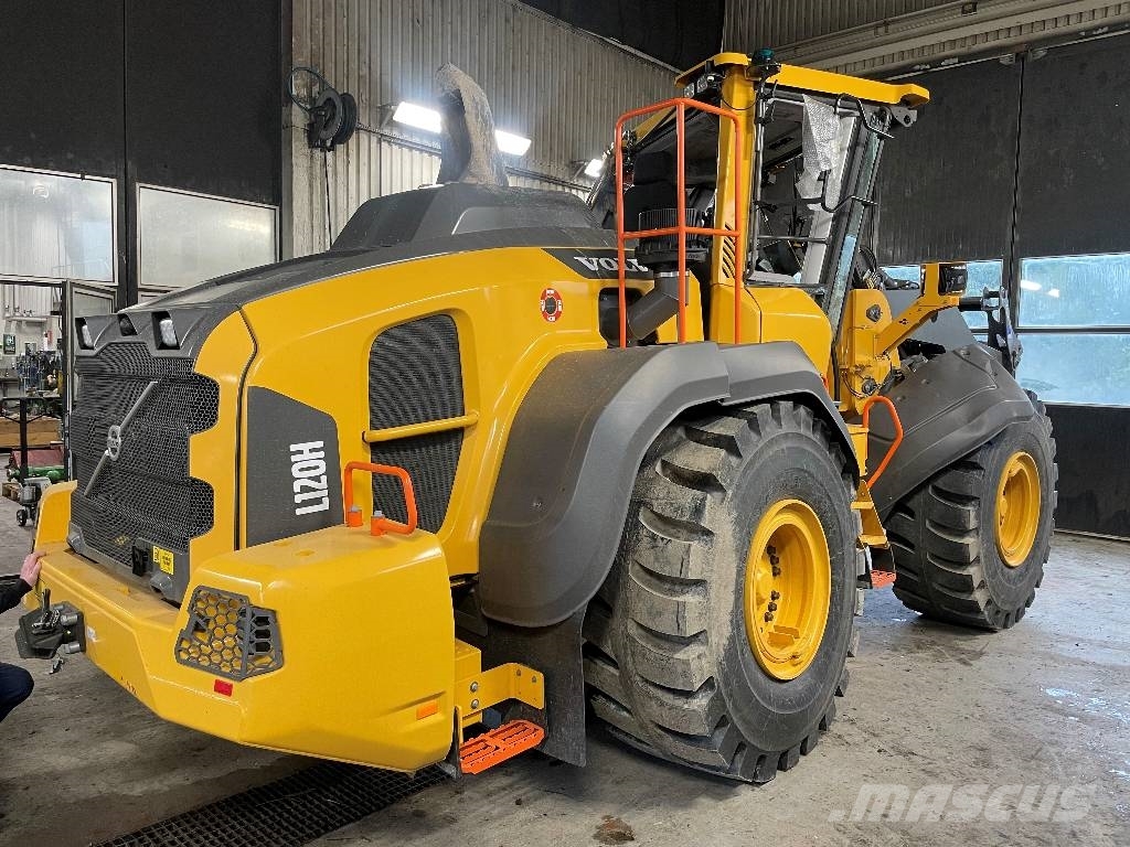 Volvo L 120 H 轮式装载机