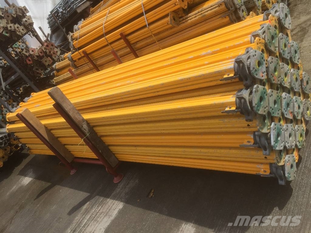 Peri Multiprops Scaffolding equipment