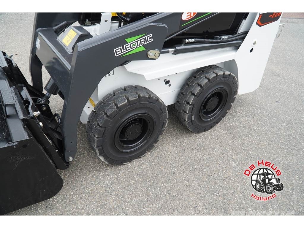 Eurotrac SK35E Φορτωτές με λάστιχα (Τροχοφόροι)