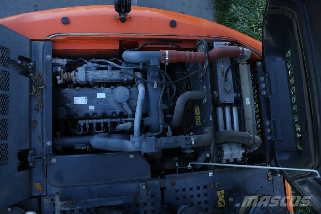 Doosan DX170W Mobiele kraan | 9500u | DKS | Vacuüm | GPS Pyöräkaivukoneet