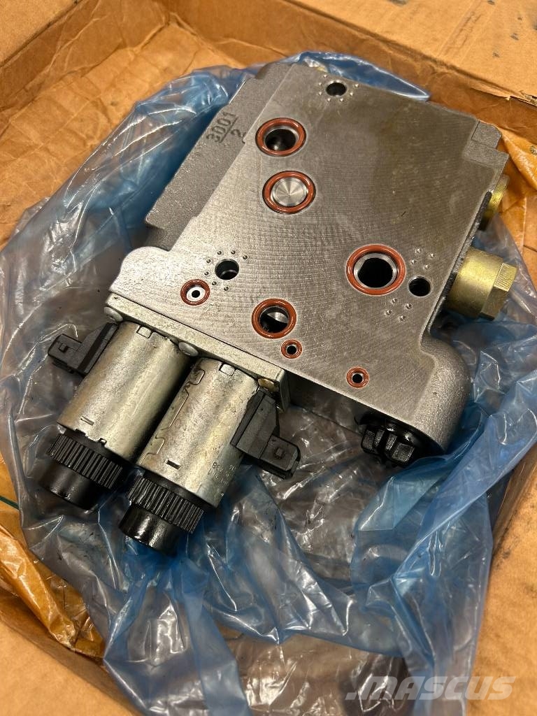 CNH Hydraulik ventil for lift Hidraulikos įrenginiai