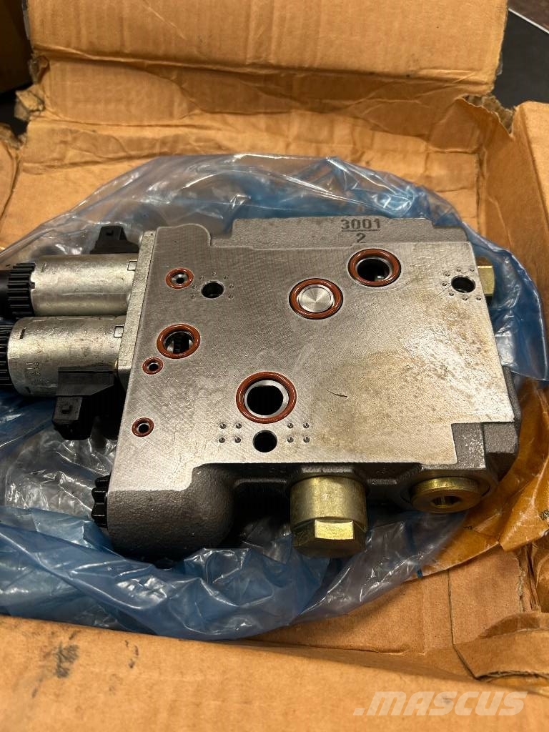 CNH Hydraulik ventil for lift Hidraulikos įrenginiai