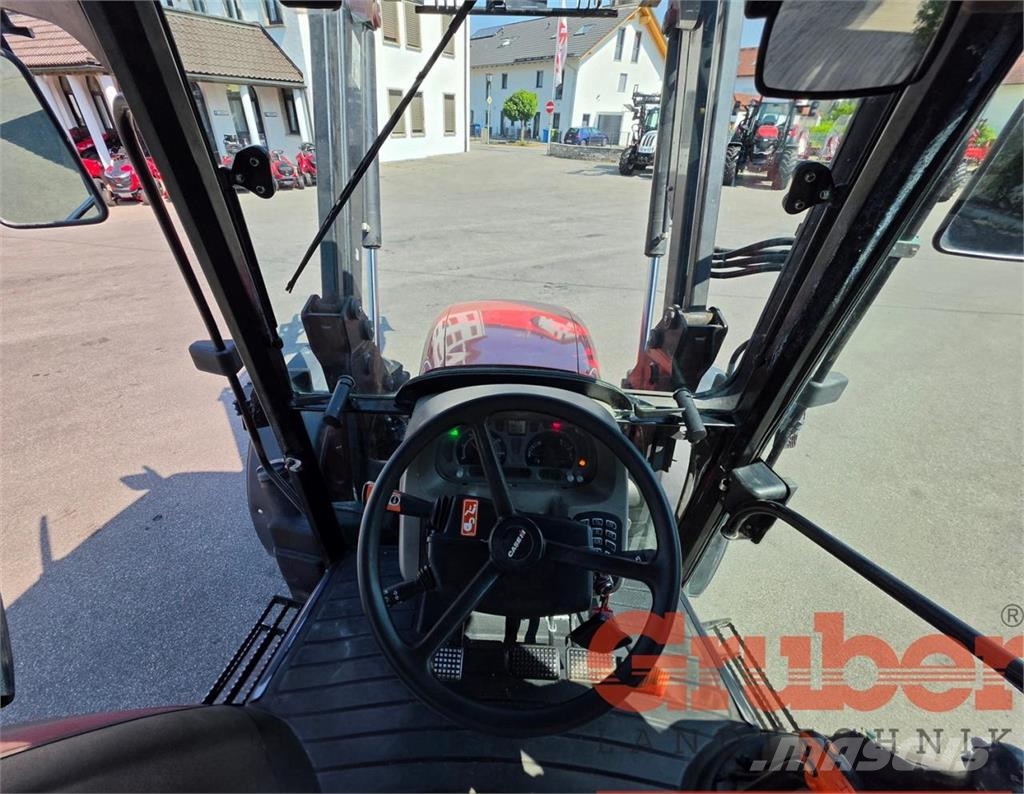 Case IH JXU 75 الجرارات