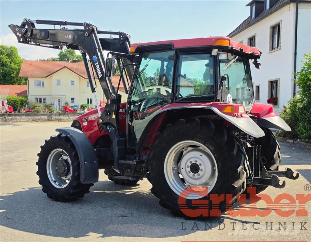 Case IH JXU 75 الجرارات