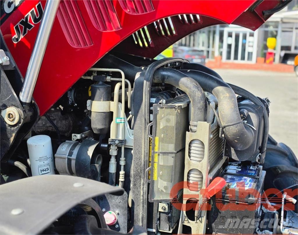 Case IH JXU 75 الجرارات