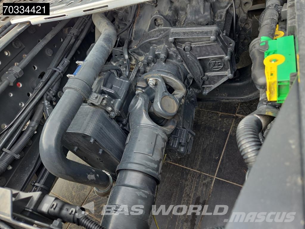 Iveco S-Way 500 S-Way 4X2 Retarder ITV 07-2027 2x Tanks Cabezas tractoras