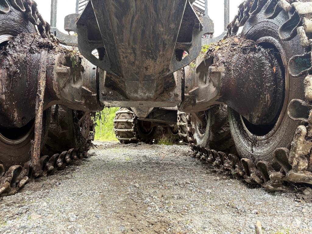 Komatsu 855 Форвардеры