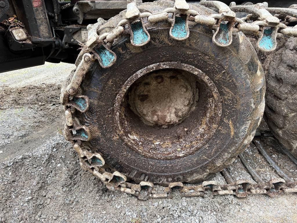 Komatsu 855 Форвардеры