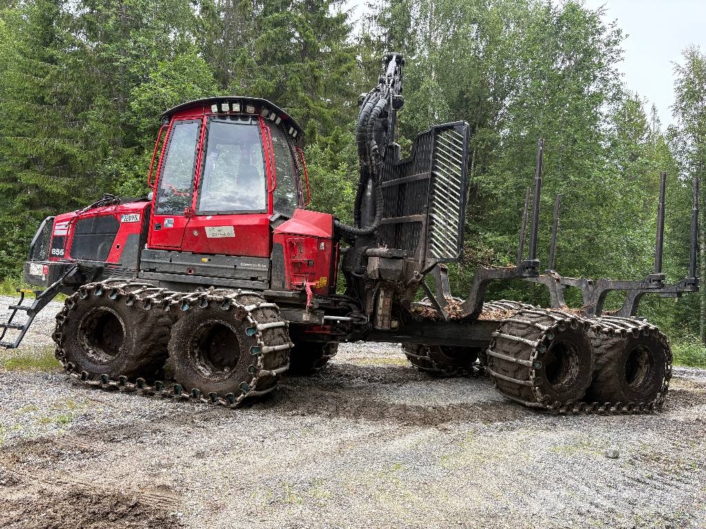 Komatsu 855 Форвардеры