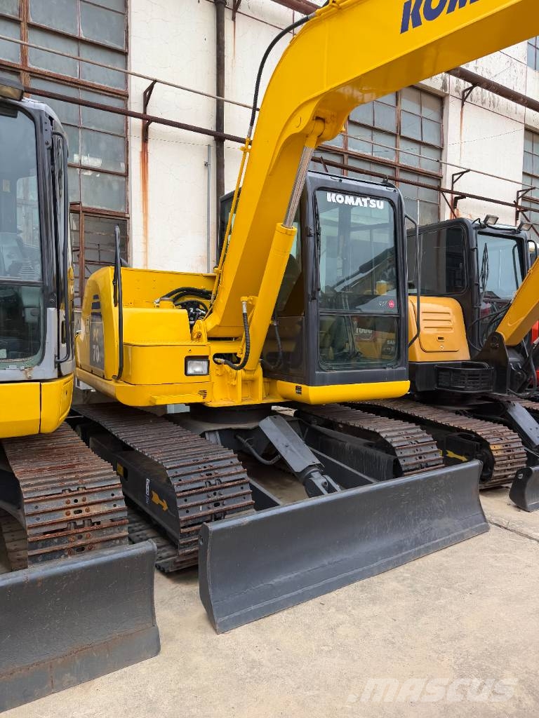 Komatsu PC 70  3000  units excavators in stock حفارات وسط 7 طن - 12 طن