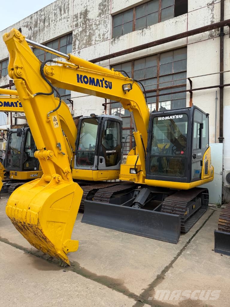 Komatsu PC 70  3000  units excavators in stock حفارات وسط 7 طن - 12 طن
