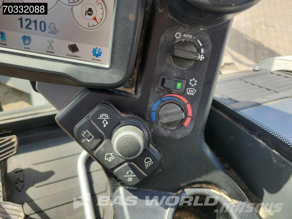 Bobcat E88 A/C - Like New! Mini excavators < 7t (Mini diggers)