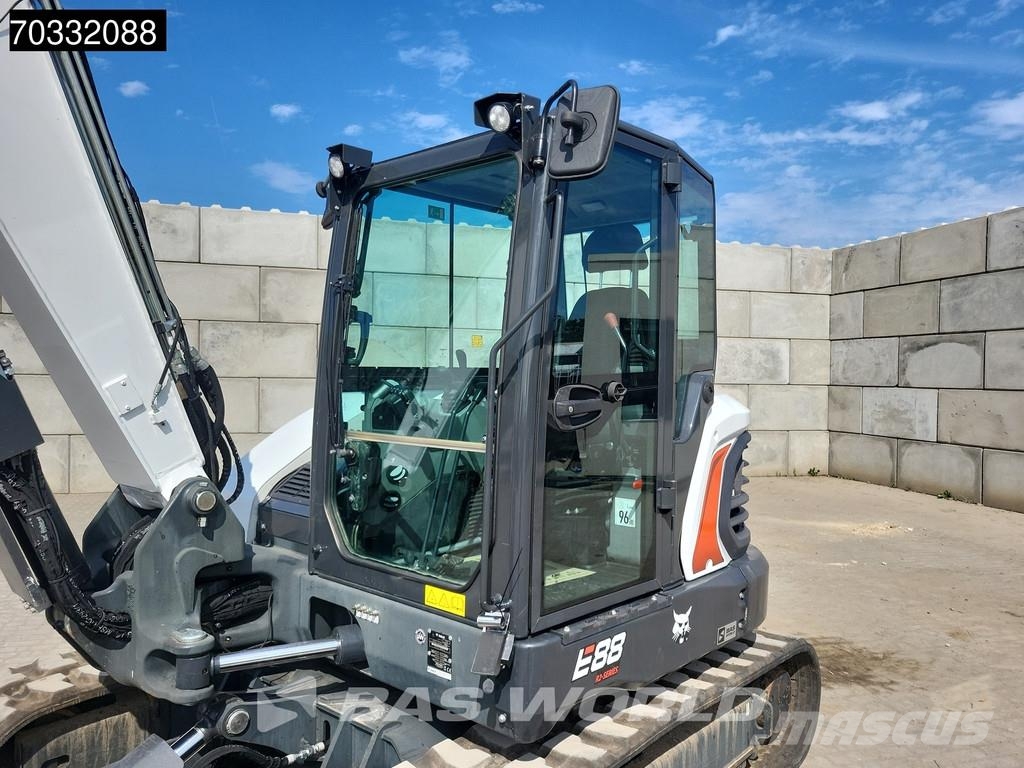 Bobcat E88 A/C - Like New! Mini excavators < 7t (Mini diggers)