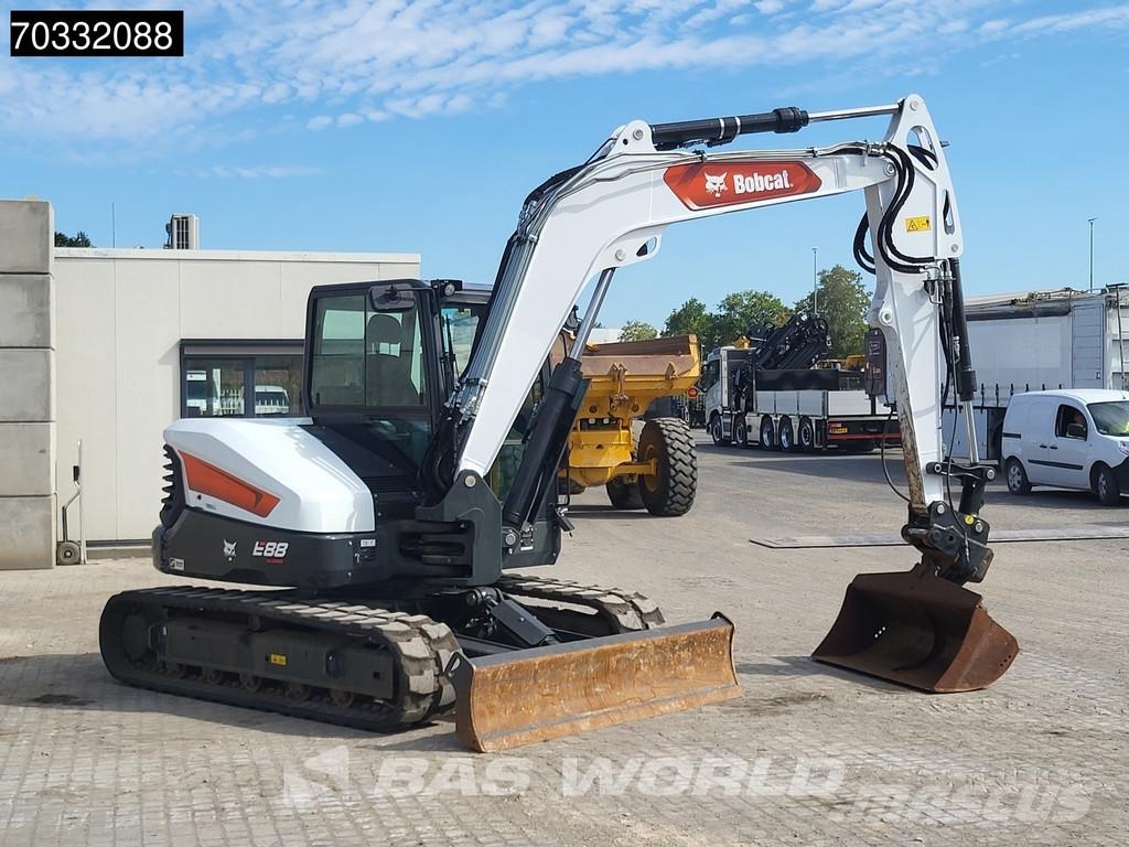 Bobcat E88 A/C - Like New! Mini excavators < 7t (Mini diggers)