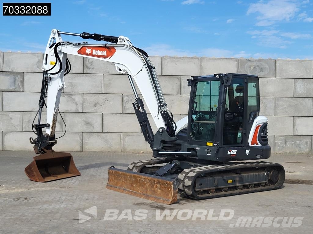 Bobcat E88 A/C - Like New! Mini excavators < 7t (Mini diggers)