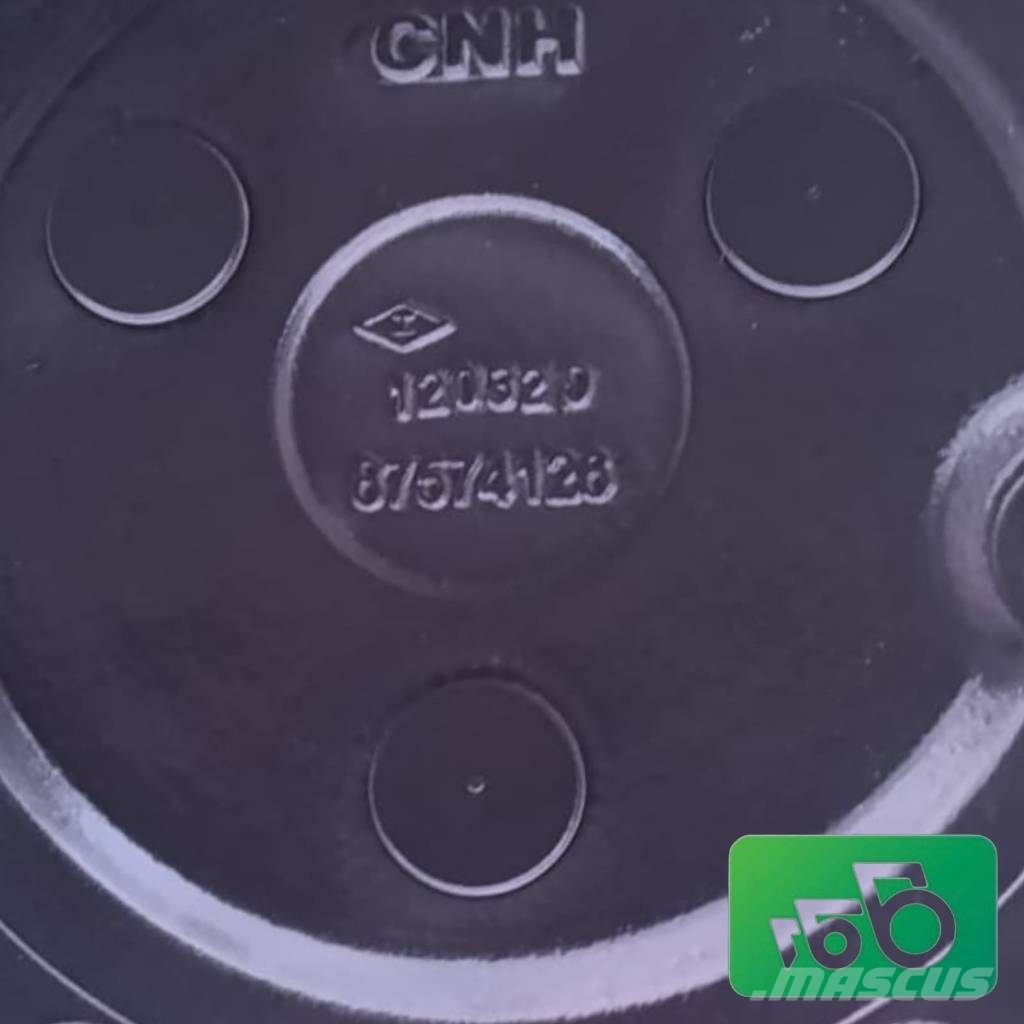 New Holland T5040 Front axle CNH 87574128 87660411 87667230 Raamid