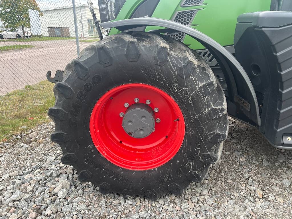 Fendt 724 Vario Traktoren
