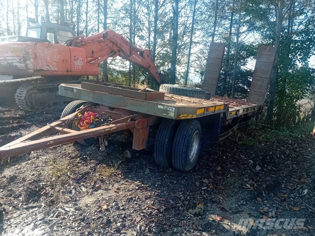 Bertoja Condor 200 Autotreilerid