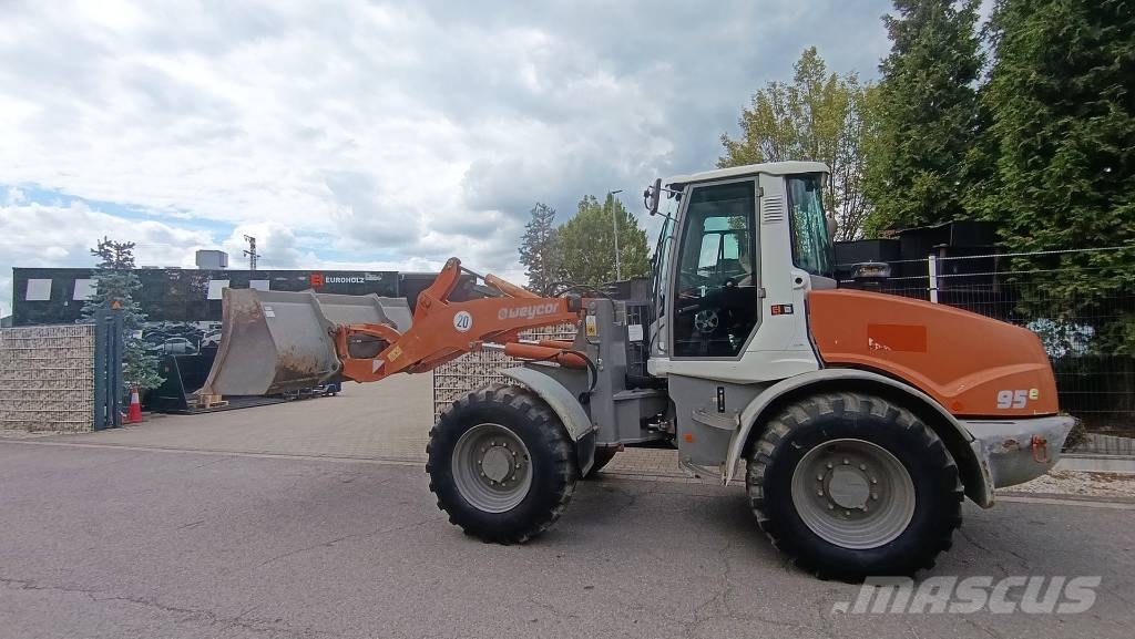 Atlas Weycor AR 95e inkl. Schaufel mit 5.856 Bh, Allrad لوادر بعجل