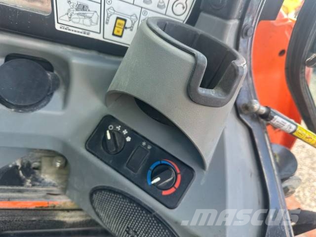 Bobcat S 530 High Flow 24.000 EUR Minilæsser - skridstyret
