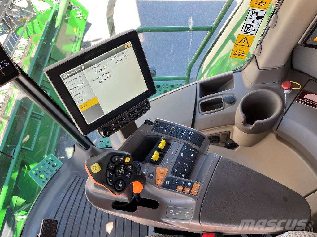 John Deere S 780 Sklízecí mlátičky
