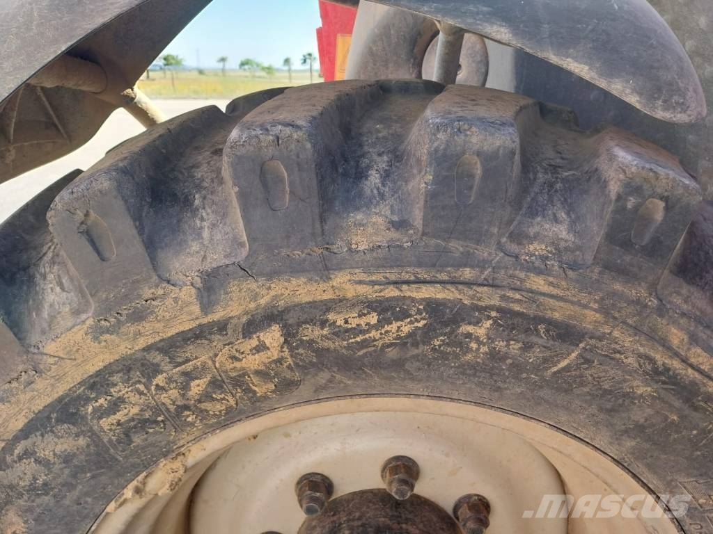Manitou 634-120 SL 曳引機