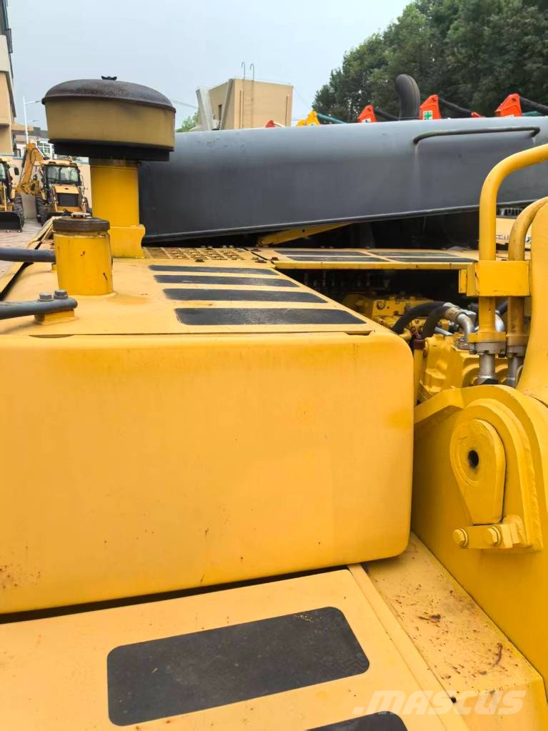 Komatsu PC 360 Гусеничні екскаватори