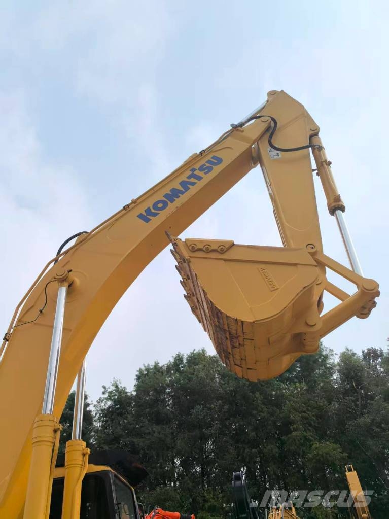 Komatsu PC 360 Гусеничні екскаватори