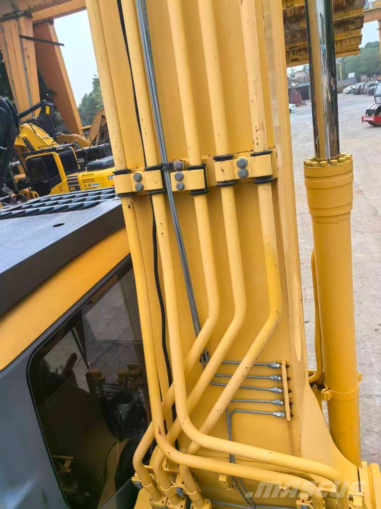 Komatsu PC 360 Гусеничні екскаватори