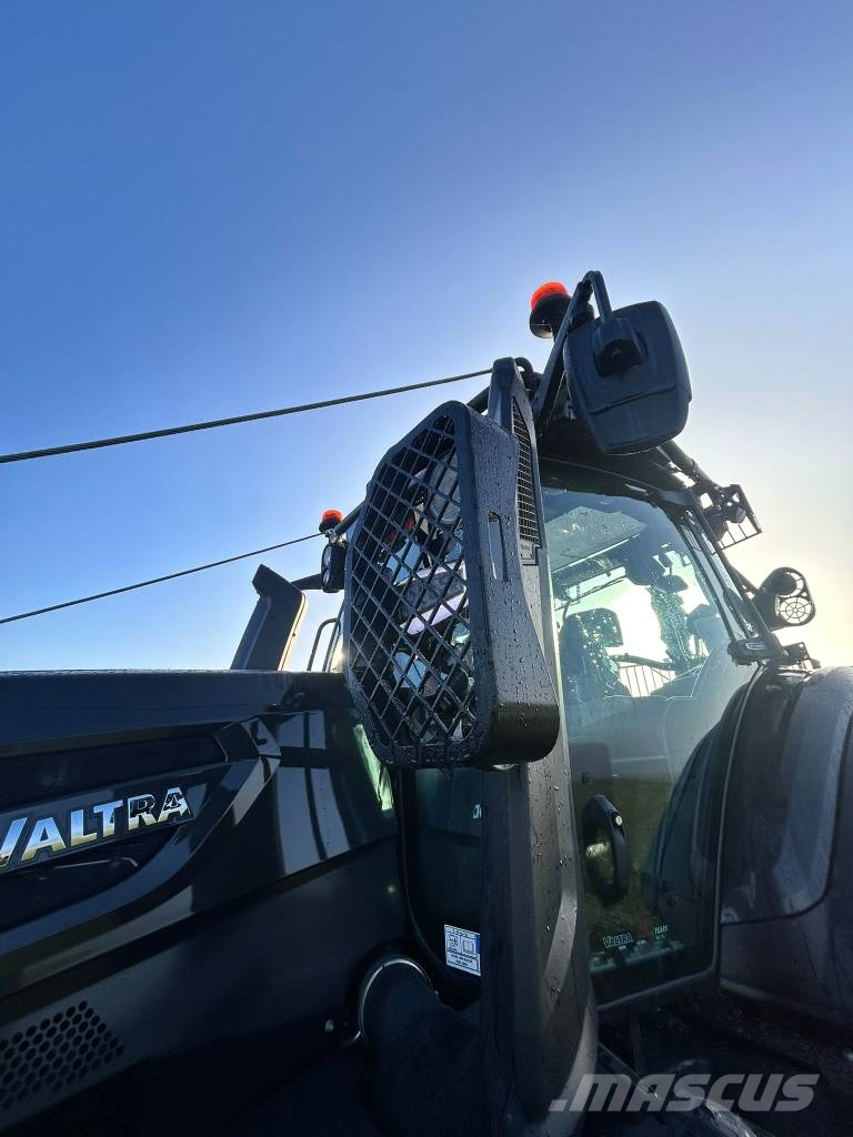 Valtra + Horsch Q265 + MP20 Orman traktörleri